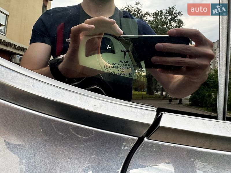 Внедорожник / Кроссовер Tesla Model Y 2021 в Кременчуге