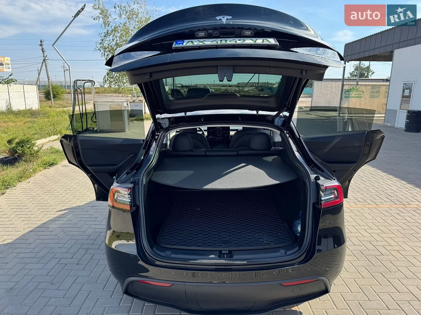 2023 Tesla Model Y - мініатюра 13