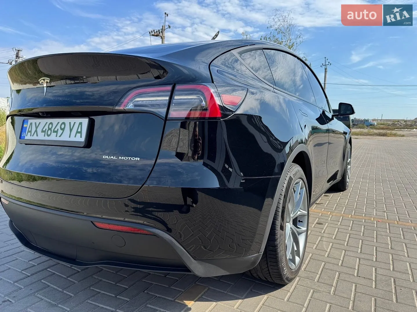 2023 Tesla Model Y - мініатюра 19