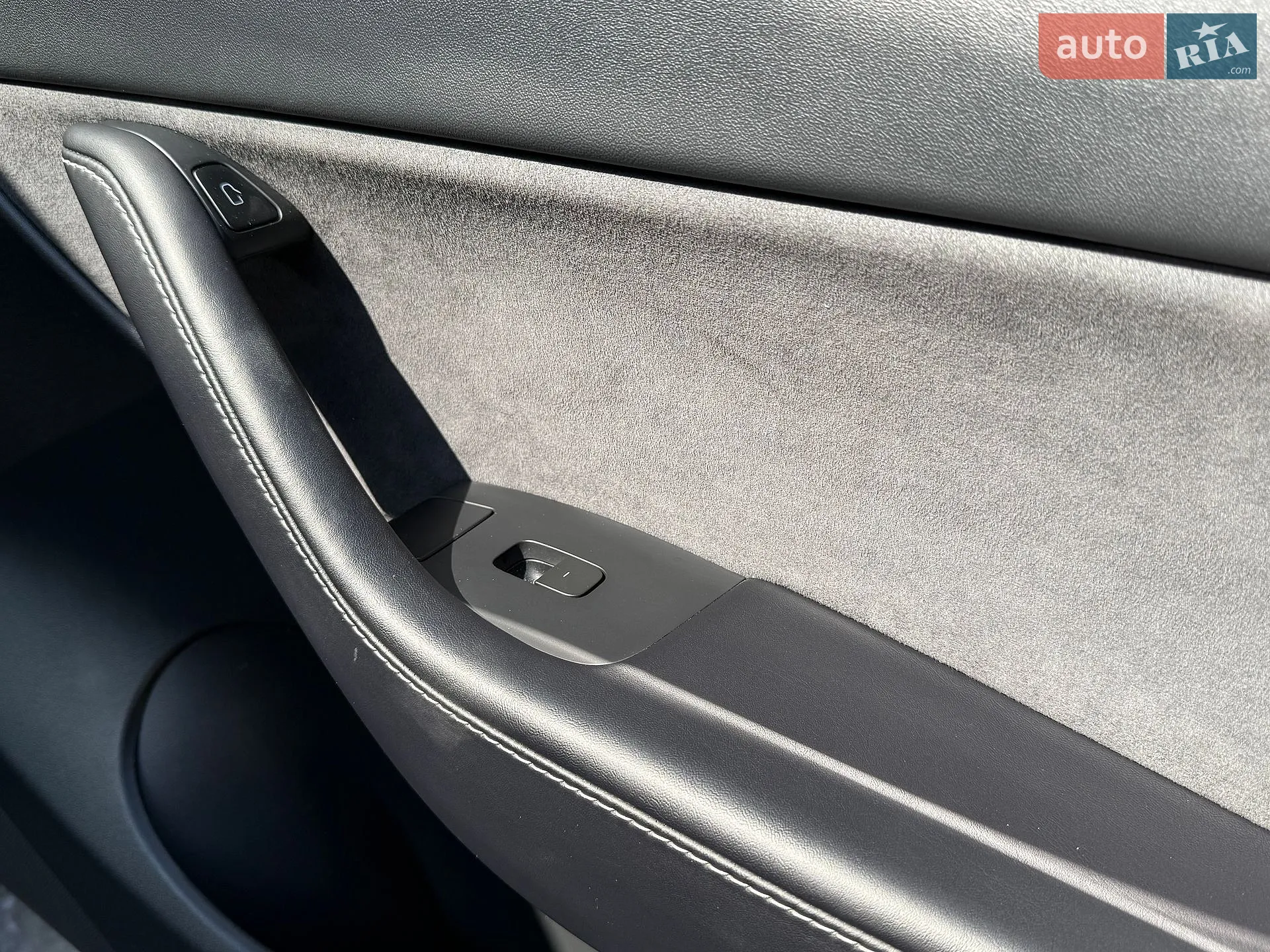 2022 Tesla Model Y - мініатюра 33