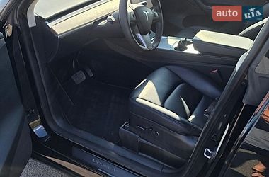 Внедорожник / Кроссовер Tesla Model Y 2023 в Луцке