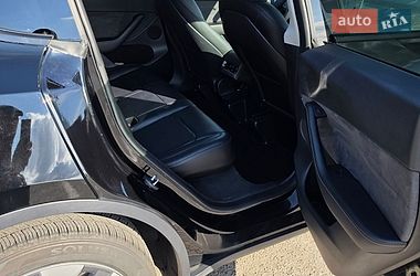 Внедорожник / Кроссовер Tesla Model Y 2023 в Луцке