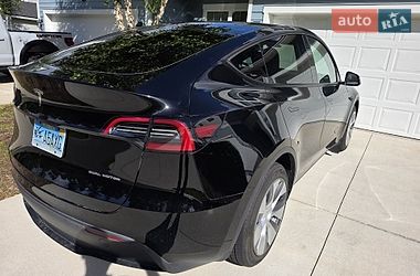 Внедорожник / Кроссовер Tesla Model Y 2023 в Луцке