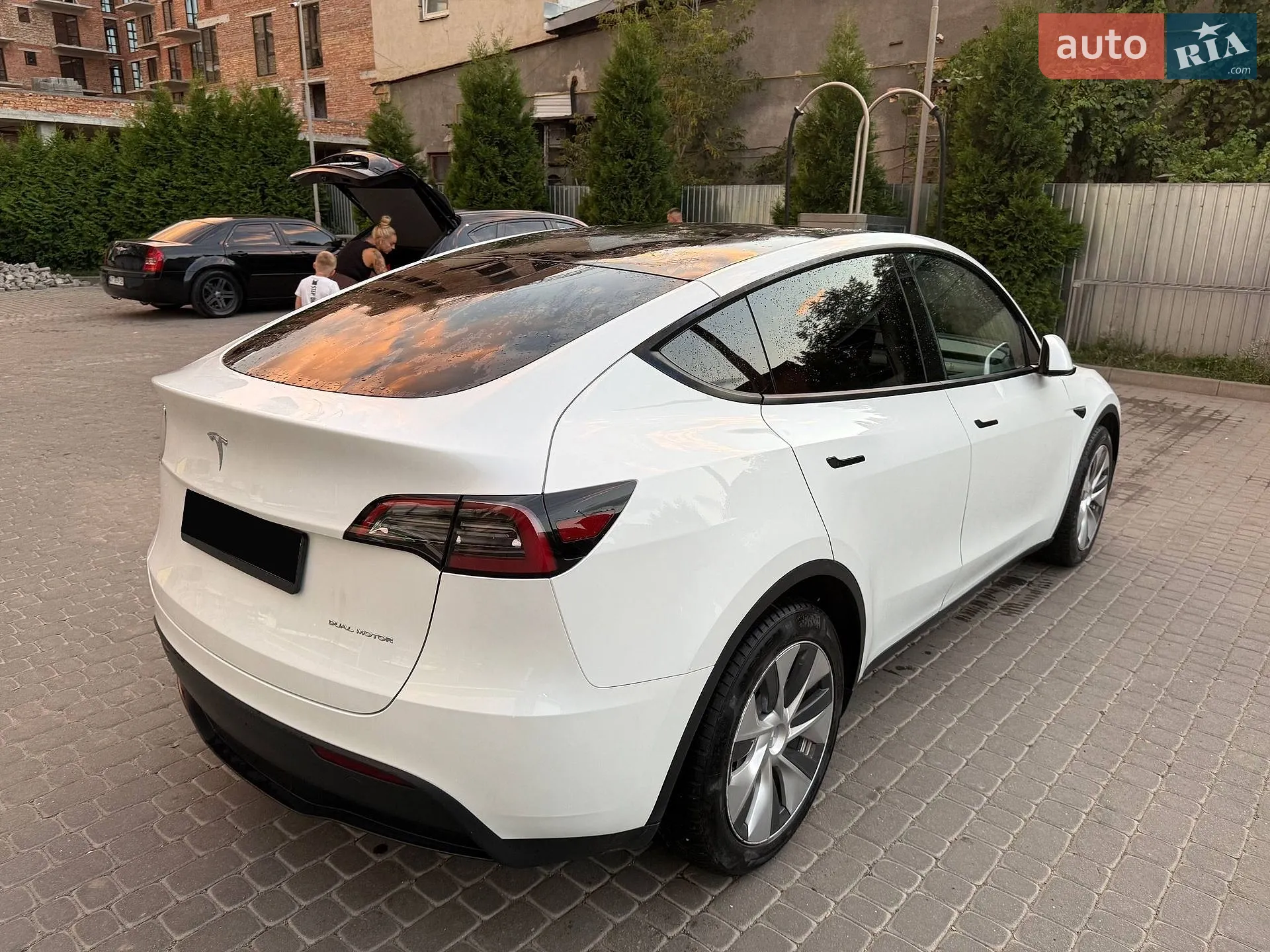 2023 Tesla Model Y - мініатюра 14