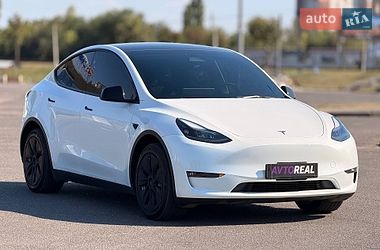 Внедорожник / Кроссовер Tesla Model Y 2023 в Кривом Роге