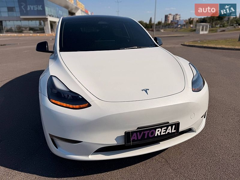 Внедорожник / Кроссовер Tesla Model Y 2023 в Кривом Роге