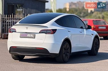 Внедорожник / Кроссовер Tesla Model Y 2023 в Кривом Роге