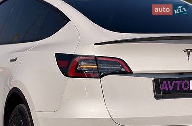 Внедорожник / Кроссовер Tesla Model Y 2023 в Кривом Роге