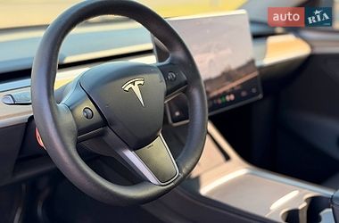 Внедорожник / Кроссовер Tesla Model Y 2023 в Кривом Роге