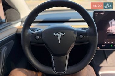 Внедорожник / Кроссовер Tesla Model Y 2023 в Кривом Роге