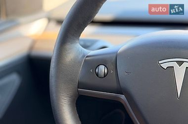 Внедорожник / Кроссовер Tesla Model Y 2023 в Кривом Роге