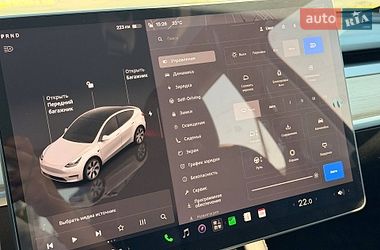 Внедорожник / Кроссовер Tesla Model Y 2023 в Кривом Роге