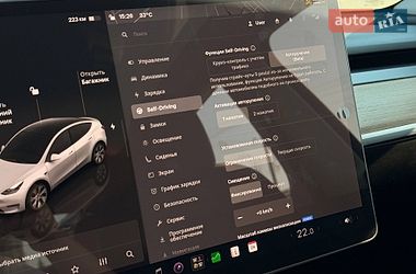 Внедорожник / Кроссовер Tesla Model Y 2023 в Кривом Роге