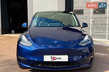 Позашляховик / Кросовер Tesla Model Y 2022 в Києві