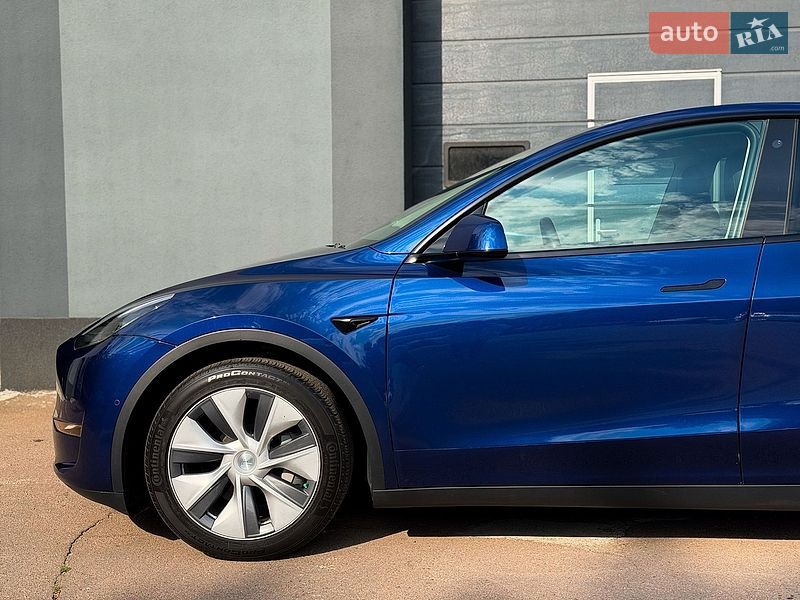 Позашляховик / Кросовер Tesla Model Y 2022 в Києві