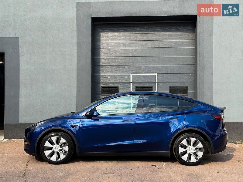 Позашляховик / Кросовер Tesla Model Y 2022 в Києві