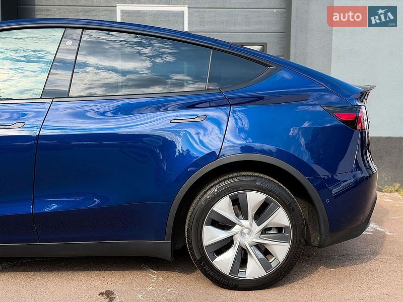 Позашляховик / Кросовер Tesla Model Y 2022 в Києві