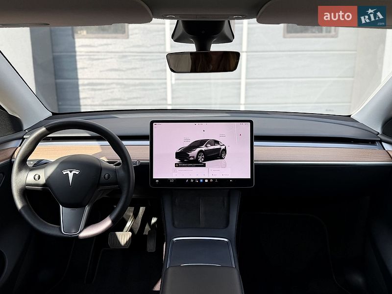 Позашляховик / Кросовер Tesla Model Y 2022 в Києві