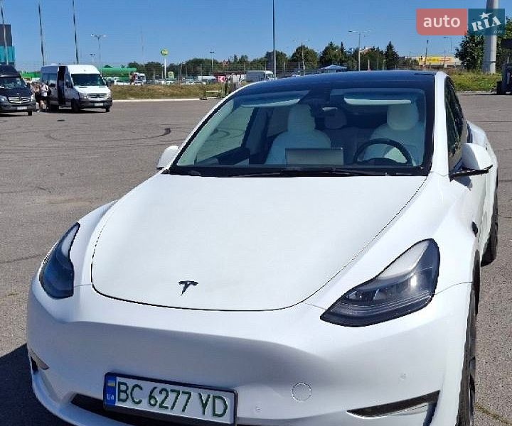 Tesla Model Y 2021 Tesla Model Y 2021