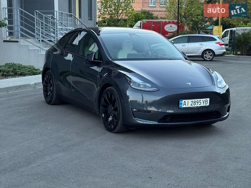 Внедорожник / Кроссовер Tesla Model Y 2021 в Фастове