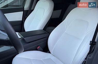 Внедорожник / Кроссовер Tesla Model Y 2021 в Фастове