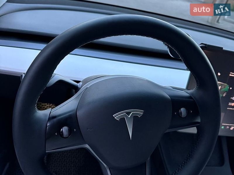 Внедорожник / Кроссовер Tesla Model Y 2021 в Фастове