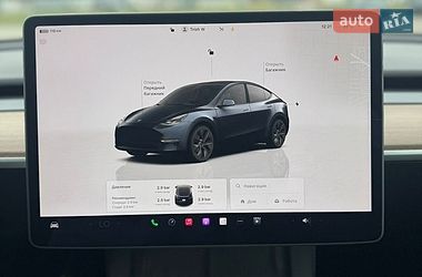 Позашляховик / Кросовер Tesla Model Y 2025 в Києві