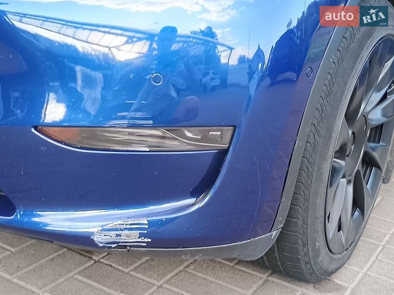 Позашляховик / Кросовер Tesla Model Y 2020 в Києві