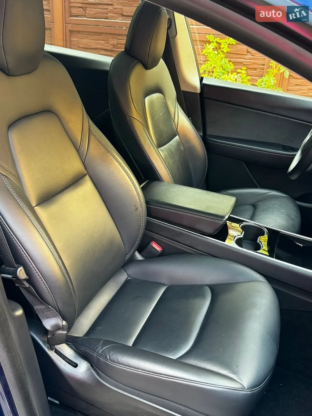 2020 Tesla Model Y - мініатюра 9