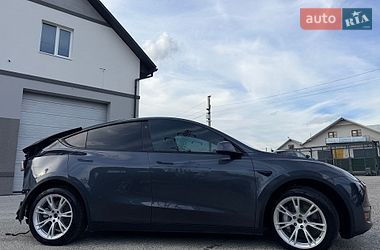 Внедорожник / Кроссовер Tesla Model Y 2021 в Дрогобыче
