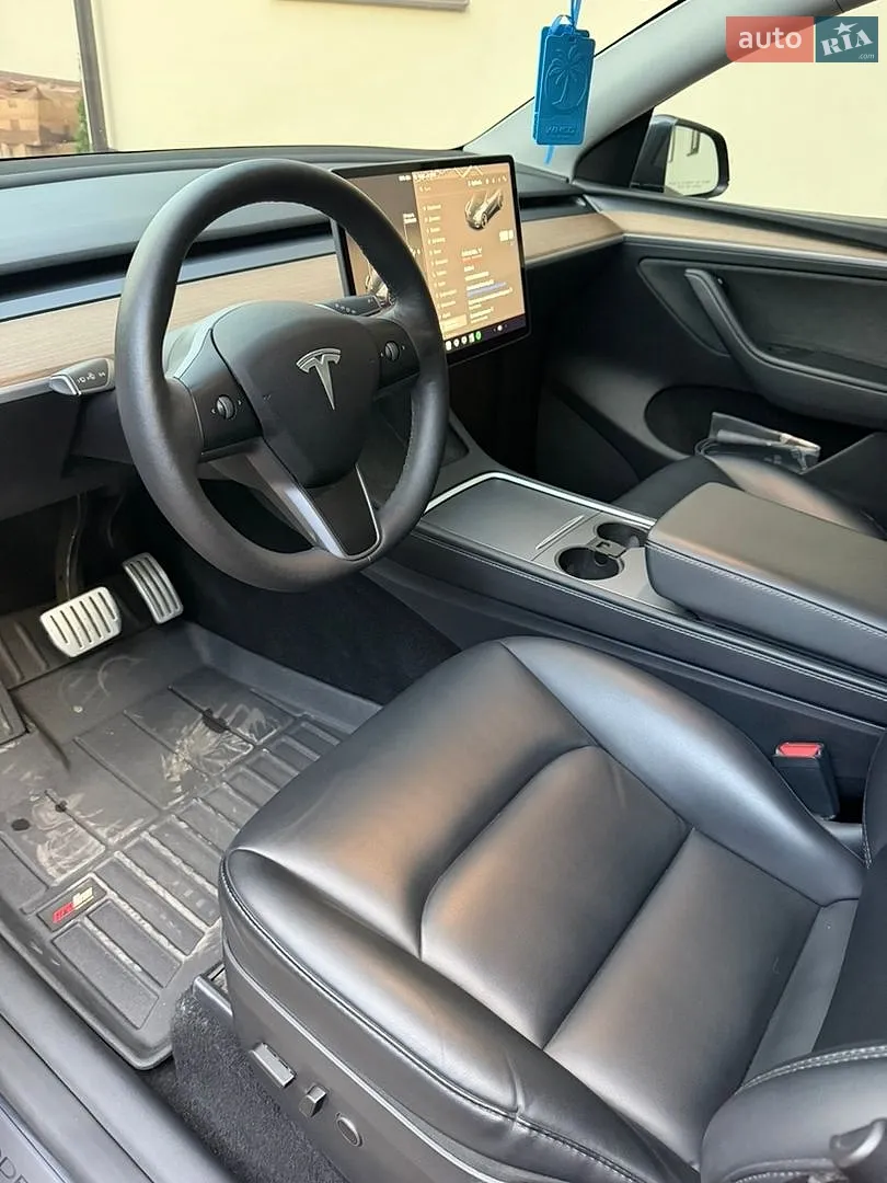2024 Tesla Model Y - мініатюра 8