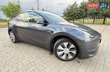 Позашляховик / Кросовер Tesla Model Y 2023 в Львові