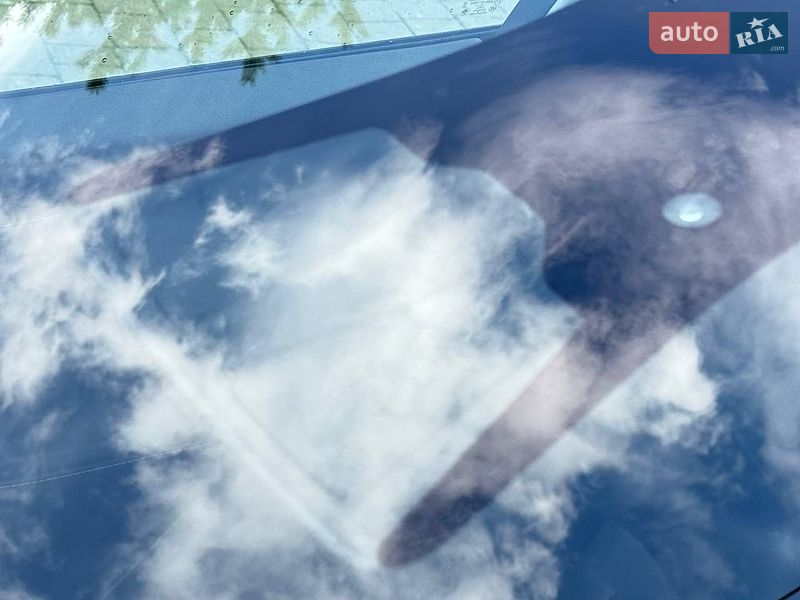 Позашляховик / Кросовер Tesla Model Y 2023 в Львові