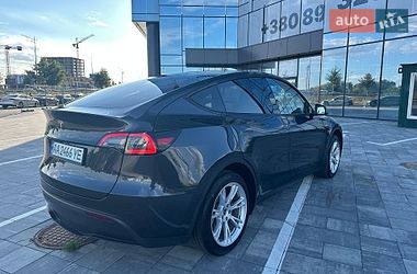 Внедорожник / Кроссовер Tesla Model Y 2024 в Киеве