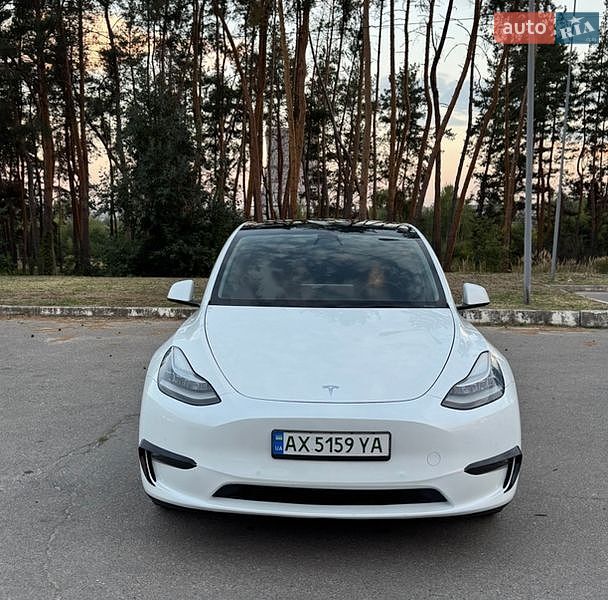 Внедорожник / Кроссовер Tesla Model Y 2021 в Харькове