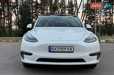 Позашляховик / Кросовер Tesla Model Y 2021 в Харкові