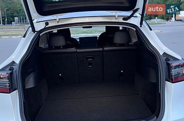 Внедорожник / Кроссовер Tesla Model Y 2021 в Харькове
