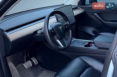 Внедорожник / Кроссовер Tesla Model Y 2021 в Харькове