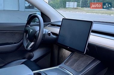 Внедорожник / Кроссовер Tesla Model Y 2021 в Харькове