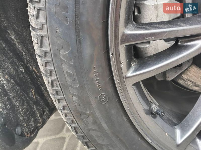 Позашляховик / Кросовер Tesla Model Y 2024 в Білій Церкві фото 46 Позашляховик / Кросовер Tesla Model Y 2024 в Білій Церкві