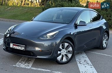 Позашляховик / Кросовер Tesla Model Y 2023 в Києві