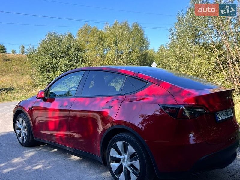 Позашляховик / Кросовер Tesla Model Y 2022 в Тернополі