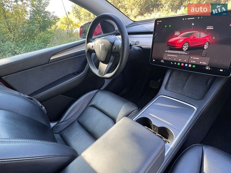 Позашляховик / Кросовер Tesla Model Y 2022 в Тернополі