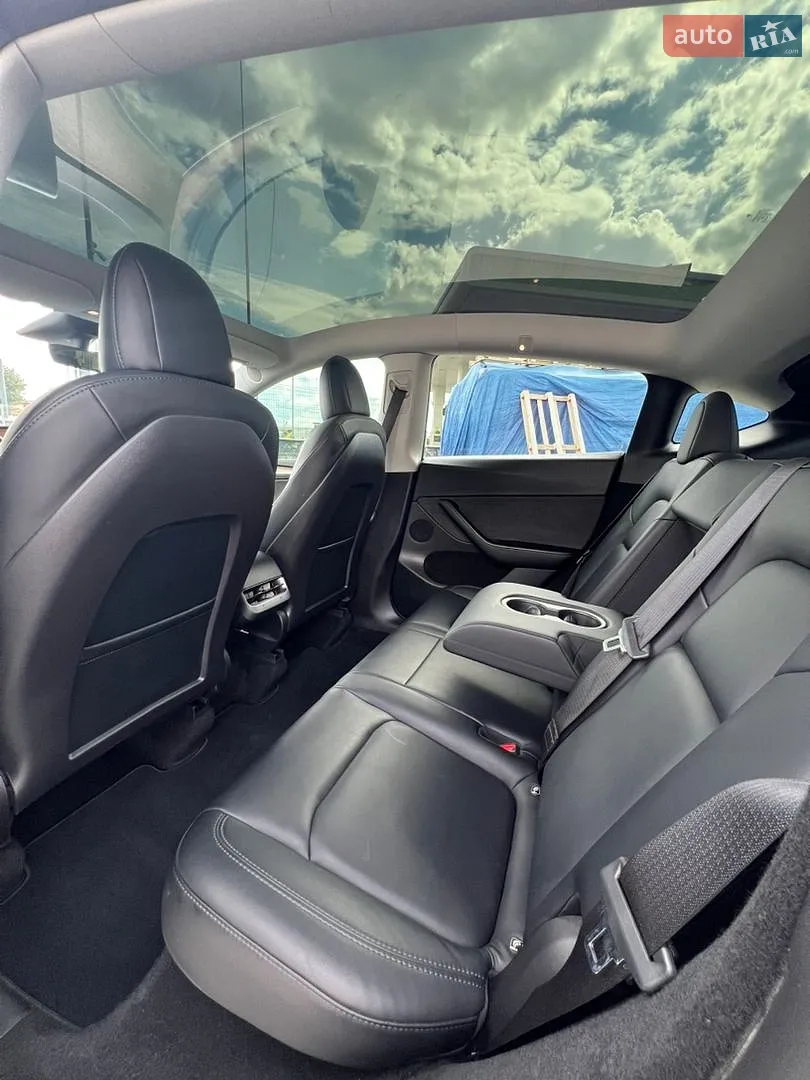 2022 Tesla Model Y - мініатюра 28