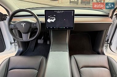 Позашляховик / Кросовер Tesla Model Y 2020 в Києві