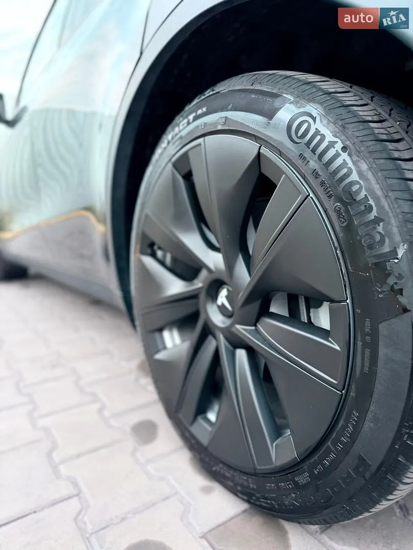 2023 Tesla Model Y - мініатюра 12