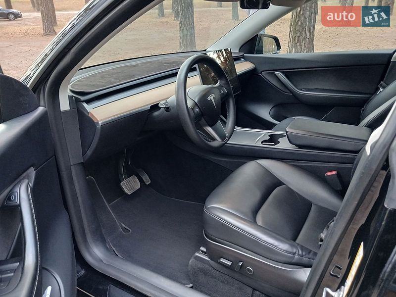 Позашляховик / Кросовер Tesla Model Y 2022 в Сумах