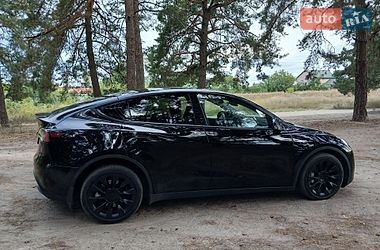 Позашляховик / Кросовер Tesla Model Y 2022 в Сумах