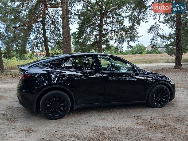 Позашляховик / Кросовер Tesla Model Y 2022 в Сумах