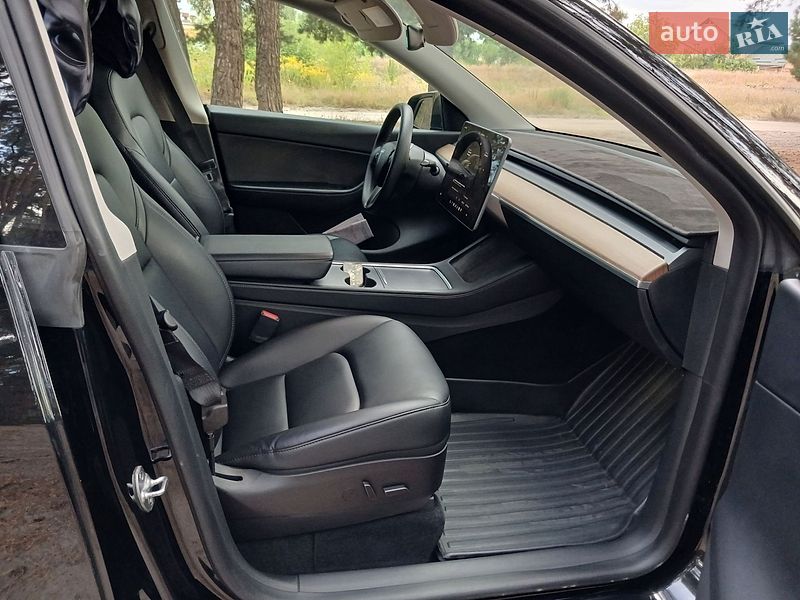 Позашляховик / Кросовер Tesla Model Y 2022 в Сумах